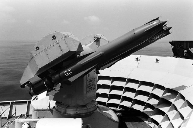 SeaDart na HMS Invincible